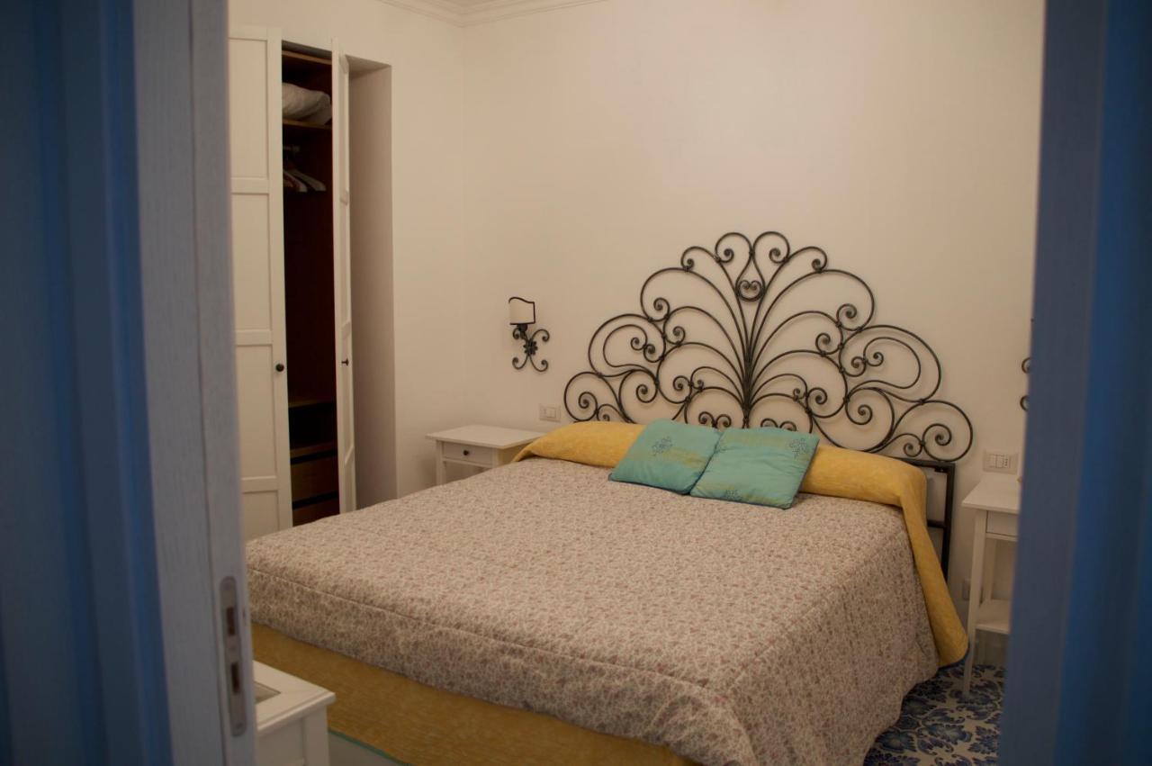 Il Porto Capri Casa Vacanza Δωμάτιο φωτογραφία
